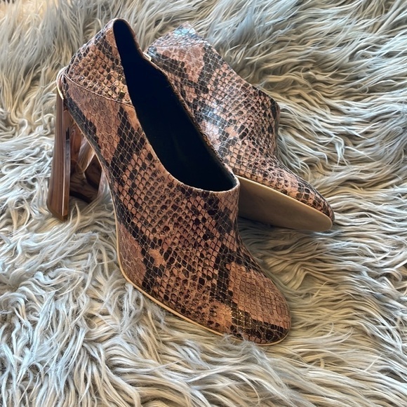 STELLA MCCARTNEY | DESIGNER ICONIC ROSE GOLD PINK SNAKE PRINT WOOD HEELS | 7.5 - Picture 3 of 10